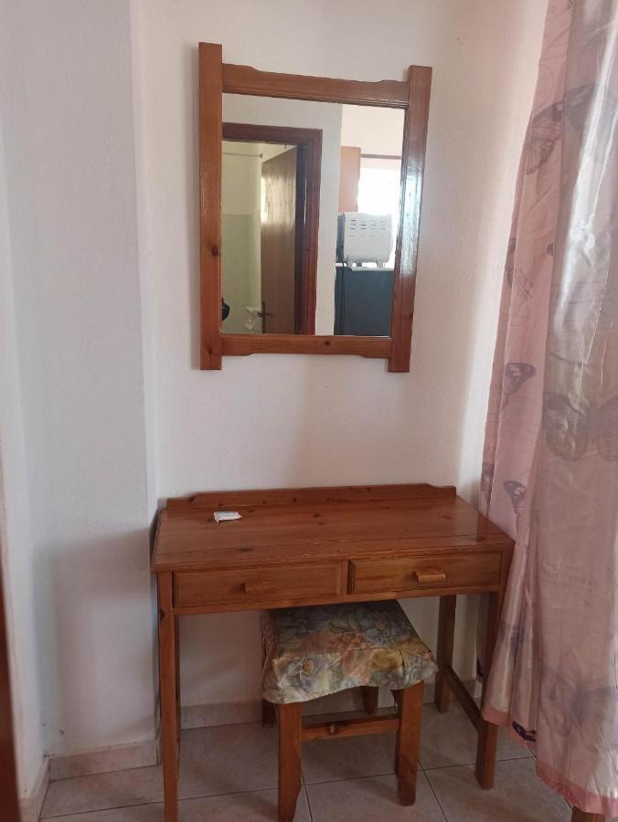 Selena Rooms Agia Galini  Exterior photo
